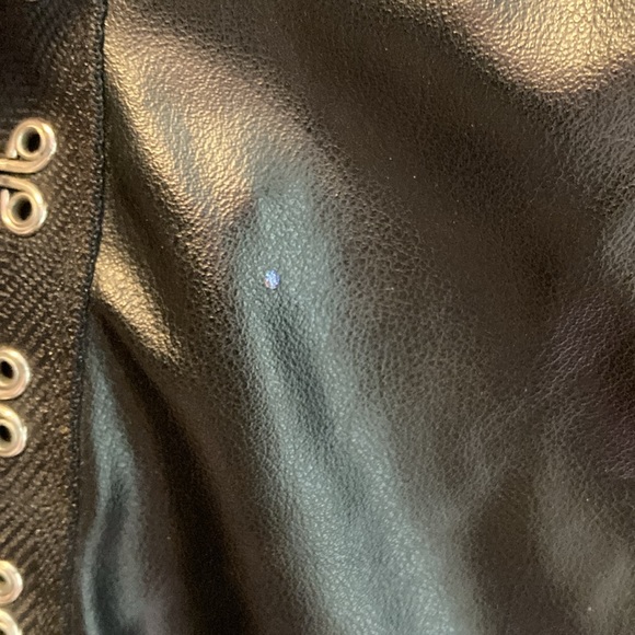 Daang Goodman Tripp NYC faux leather and cloth 18 hook and eye detail top 3X - Picture 8 of 9